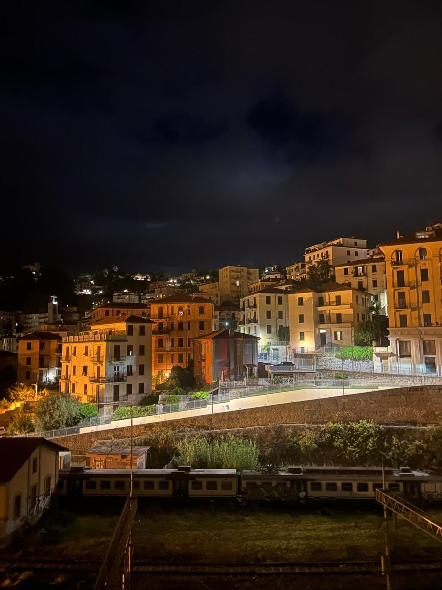 Ceka House Apartamento La Spezia Exterior foto